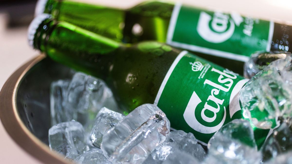Naše aktivity v Rusku ukradli, prohlásil šéf pivovaru Carlsberg